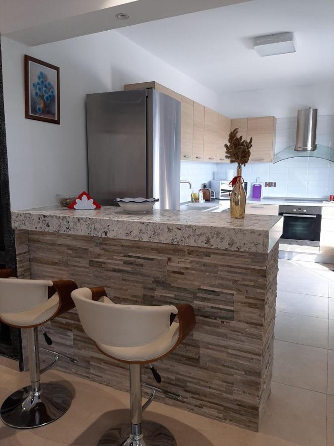 2 Bedroom Apartment-Mediterranean Type Paphos Exteriér fotografie